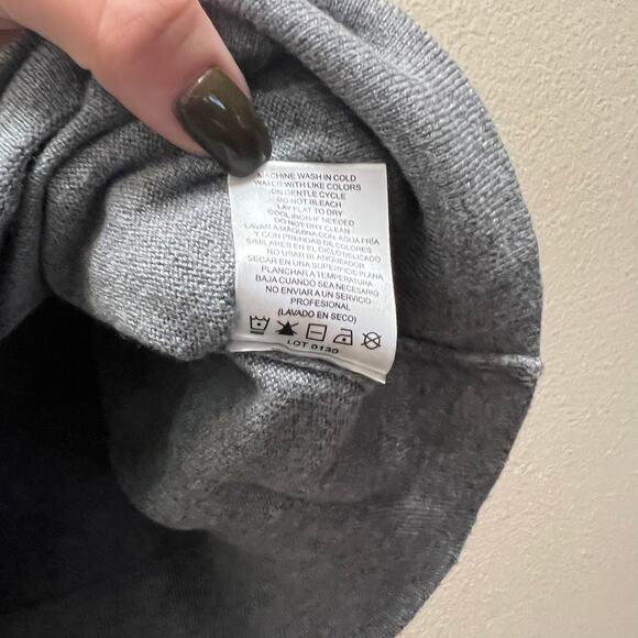 Hilary Radley Sweatshirt Hoodie Gray Cotton Long Sleeve Pullover Sweater Sz M - Picture 7 of 7